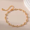 Braccialetti a maglie Bracciale di lusso con zirconi a cuore bianco Semplice catena sottile in metallo placcato oro 18 carati Facile da abbinare Regali di gioielli per feste aziendali di moda