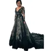 Gorgrous Black Lace 라인 웨딩 드레스 아플리크 긴 소매 고딕 신부 가운 2024 V- 넥 Backless Boho Beach Bread Dress