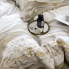 التطريز الذهبي الحديثة الفنية 100s مصرية Longstaple Cotton Bedding Luxury Bedding مجموعة لحاف غطاء السرير وسادة بياضات السرير 240112