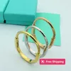Bangle Luxury Fashion Bogle Biżuterii Bransoletka Banles Bancelets Anniversary Gift Titanium Stael Rose złoto Srebrne Bracelety dla kobiet Trendy Pa