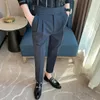 30 Kolor męskie spodnie Suitowe Formalne wysokiej jakości moda biznesowa swobodny, szczupły dopasowanie spodnie Męskie Ubranie Spodnie 240112