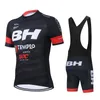 Set Nuovo 2022 Team BH Cycling Jersey Set Abbigliamento da ciclismo da uomo Pantaloncini con bretelle da bicicletta Mountain Road Bike Shirt Suit MTB Maillot Culotte