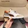 Berluti herrskor Playoff Leather Sneakers Berlut Nya herrkalv perforerade andningsbara sport präglade logotyp trendiga spetsar upp casual brädet rj