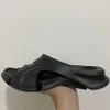 Män balencaigaites tofflor kvinnor glider sandal löpskor paris flip flops vita svarta tränare beige chaussures loafer babouche scuff designers sneakers