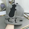 Chromees Hearts Hat Beanie/Kafatası Kapakları Tasarımcı Kadın Erkek Şapka Kova Top Kapak Moda Kapakları için Bahar Harfleri İşlemeli 7649