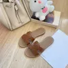 Scarpe casual di lusso SANDALE 10A Slide di alta qualità Designer Scegli Designer Beach Women Slipper Walk Outdoors Mule Men Flat Summer Sandal Sandal Leather Leather Piscina da viaggio da viaggio