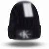 Hip Hop K lettre Beanie casquette de sport en plein air automne couleur bonbon hiver cyclisme casquette solide