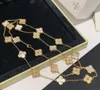 20 Flowers Designers Necklace for Women Top V-gold with Clover Pendant Necklaces Top Quality Gold Classic Designer Chain Wedding Jewelry with Box