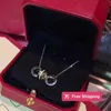 Collares colgantes Diseñador de joyas para mujer Diamante Plata fina Chapado en oro Reproducciones oficiales de alta calidad Joyería de estilo clásico Regalo de cristal para novia