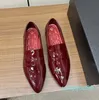 Chan mulheres vestido sapatos primavera nova mulher salto plano sapatos casuais moda deslizamento em senhoras dedo do pé apontado elegante bailarina mocassins casuais vermelhos