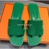 Oranes Beach 2024 schoenen olan brief luxe platte ontwerper mode lederen slippers dames 35-42 sandalen zomer gjic