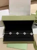 Luxe v marque trèfle designer charme bracelets pour femme or 18 carats blanc rouge bleu nacre 4 feuilles brillant cristal diamant amour 3WBL