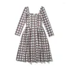 Casual Dresses Spring 2024 Women Contrast Color Plaid Sexy Elegant Party Dress Long Sleeve Ladies Vintage Robe Midi