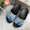 2024 Herrens kvinnors tofflor Summer Rubber Sandals Beach Slide Fashion Scuffs tredimensionella teckensnitt inomhusskor Storlek 35-47