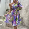 Vestidos casuales Sexy plisado fiesta floral impreso cuello diagonal vestido de un solo hombro 2024 mujeres moda delgado sin espalda midi