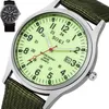 Zegarek na rękę mężczyzn Canvas Casual Watch Luksusowy Soki Wysokiej jakości kalendarz kwarcowy pasek nylonowy Pasek Męski Sport Sports Wristwatch Horloge Clock