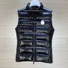 Womens Down Jackets French Designer Märke ärmlös Lady Vest Embroidery Badge Ytterkläderrockar Size S/M/L/XL