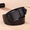 Ceinture classique pour hommes avec ceinture en peau de vache et couche supérieure en cuir