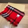 2024 Winter Geruite Wollen Sjaal Designer Lange Sjaal Dames Kasjmier Sjaals Kwasten B Sjaals voor Heren Soft Touch Warme Wraps met Tags Luxe Mutsaccessoires