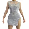 Stage Wear Full Argent Strass Robe Femmes Fête Célébrer Robes Sexy Dos Nu Soirée Tenue Gogo Costumes De Danse XS7542