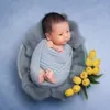 Born Pography Props Soft Rabbit Filt Studio Baby Po Accessories Shoot Decoration Hucket Basket Cushion Filler 240111