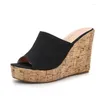 Pantoufles femmes sandales chaussures vêtements chauds coin haut talon Sandalias Mujer été Sexy Peep Toe plate-forme 11 cm