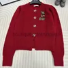 Novo suéter de malha de gola redonda Designer cardigan contrastante cereja design clássico bordado inverno manga comprida botão colete suéter