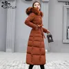 UHYTGF veste d'hiver femmes chaud Parkas mode nœud ceinture col en fourrure de renard Long manteau femmes surdimensionné Vintage épais manteau 1050 240112