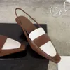 Calvinluo Shoes Designer-Sandalen für Damen, niedriger Absatz, 4 cm, spitze Zehenpartie, Sommer-Freizeitsandalen, charmante Abendschuhe, Leder-Pantoletten, klobige Größe, EUR 35–40