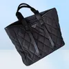 Moda Bolsa de compras de grande capacidade 2021 NOVO RHombus Ladies Bolsa de ombro simples TEXTURA NYLON BANDELO