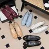 Klänningskor designer loafers ccity läder ringer flera stilar små ccity läderskor svart plattform kvinnor oxford metall spänne singel balett skor