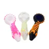 smoke kit Dry Herb Pipe Oil Burner Cute Scorpion Shape Handle Glass Pipe White Black Transparent Glass Smoking Pipe