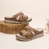 Sandalen 2024 Damen Hausschuhe PU-Lederschuhe Bequeme Plattform Flache Sohle Damen Lässige weiche Sandale