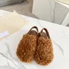 Famous designers recommend classic wool sandals, breathable structure, Japanese style, retro style is very sufficient, suitable for versatility size35-40 40No return