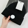 Tasarımcı Beanieskull Caps Tasarımcı Şapk Beanieskull Caps Tasarımcı Beanie Kış Şapkası Erkek Kapak İtalyan Modaya Gizli Sıcak Şapka Kış Örgü Yün Şapka Lüks Örme Şapka Memur