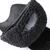 Ball Caps automne et hiver mignon Hairball Hat pour les dames chaudes confortables fashion fashion tout-correspondball