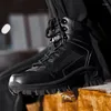 Botas Classic Men's Desert High Top Sapatos Combate ao Ar Livre na Europa América Grosso Soled Treinamento Militar