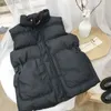 Vrouwen Vesten Vrouwen Mouwloze Loszittende Slanke Jas Meisje 2024 Effen Kleur Winddicht Warm Vest Draagbare T583