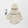 Rompers Roupas de bebê Criança meninas Meninas Bodysuits Big Collar Baby Girl Floral Suit Floral Infant One Piece H240508