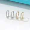 Modaya uygun kulak tokası 925 gümüş dişi beyaz altın kaplama 2mm elmas düzensiz moda küpe ince mücevher 240112