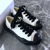 Co Brand Maison Mihara Yasuhiros Scarpe disciolte MMY Uomo Suola spessa Scarpe di tela alte e basse Scarpe da donna classiche Pure Black White Lovers Scarpe casual