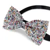 Bow Ties Moda Pırlanta Bowtie Man Partisi için Eşsiz Renkli Erkekler Önce İnci Kravat Beyaz Yeşil Kırmızı İş Kelebek Knots Hediyeler