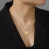 الهيب هوب فوكس أنت قلادة رسومات الشعار المبتكرة للرجال نساء 14K الذهب الأصفر الذهب طويل الرقبة سلسلة أزياء أصابع الوسطى مجوهرات جديدة