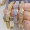 Bangle Womens bracelet gold Designer Diamond Luxury High Quality Jewelry Width 7MM Hidden Inlay Technology Fading Craft Silver diamond br