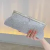 Kvällspåsar Rhinestone Glitter Metal Chain Clutch Bag Elegent Textured Pu Frame Classic Celebrity Dinner