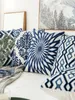 Décor à la maison housse de coussin brodée bleu marine blanc géométrique toile florale coton carré broderie taie d'oreiller 45x45 cm LJ201216918759