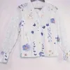 Blusas de mujer Camisa de mujer Ahueca hacia fuera el remiendo del cordón Estampado floral Manga larga Cuello redondo V Blusa cómoda de longitud media suave de un solo pecho