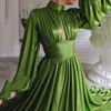 Frauen Sommer Farbe Geschlossene Taille Hängenden Hals Großes Pendel Sexy Avocado Grün Lange Rock Weibliche Kleid S ~ 2XL 240113