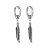 Boucles d'oreilles pendantes en acier titane pour hommes et femmes, haut de gamme, sens rétro, plumes de personnalité, incrustations en acier inoxydable, Style Cool