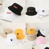 Nowy kapelusz damski Terylen Flat Top, dwustronne haftowane litery projektant Fisherman Bucket Hats jeden na dwa kolory dostawa dhgwz